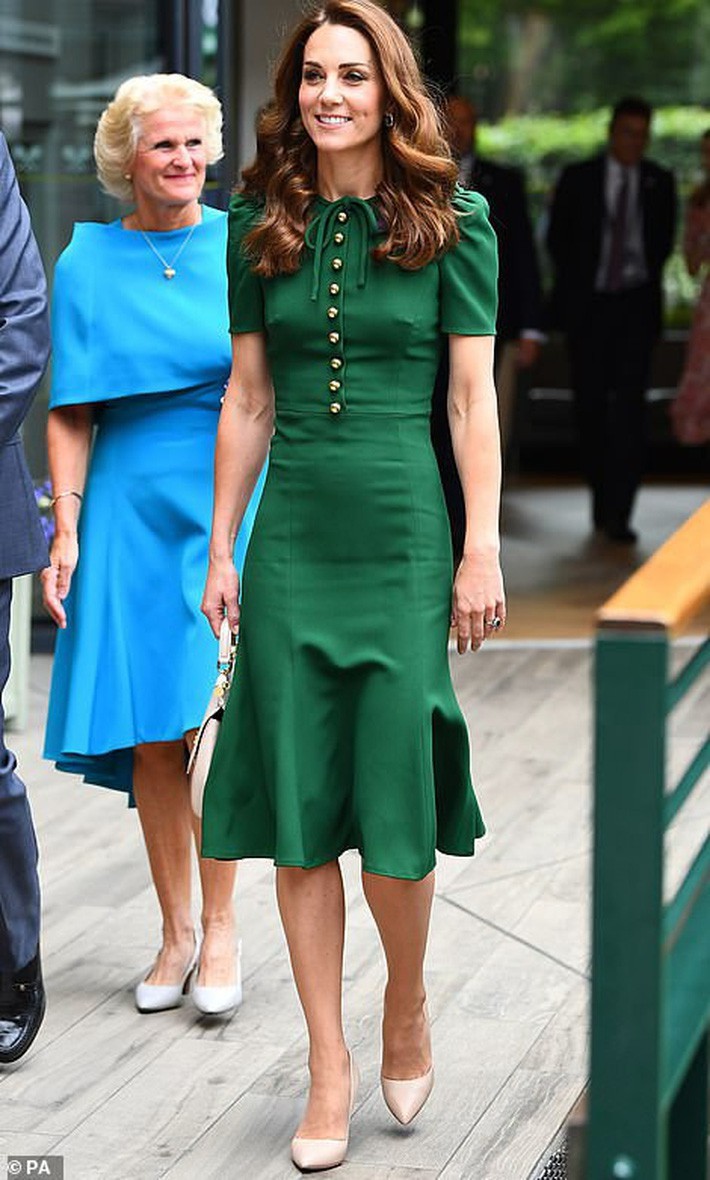4 loi trang phuc cong nuong Kate Middleton tung mac, chi em nen tranh