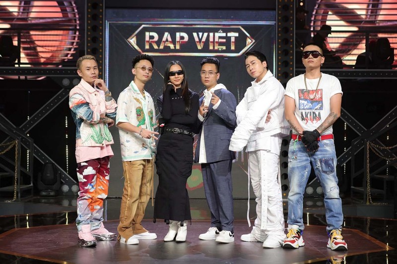 Dau an thoi trang cua dan huan luyen vien Rap Viet