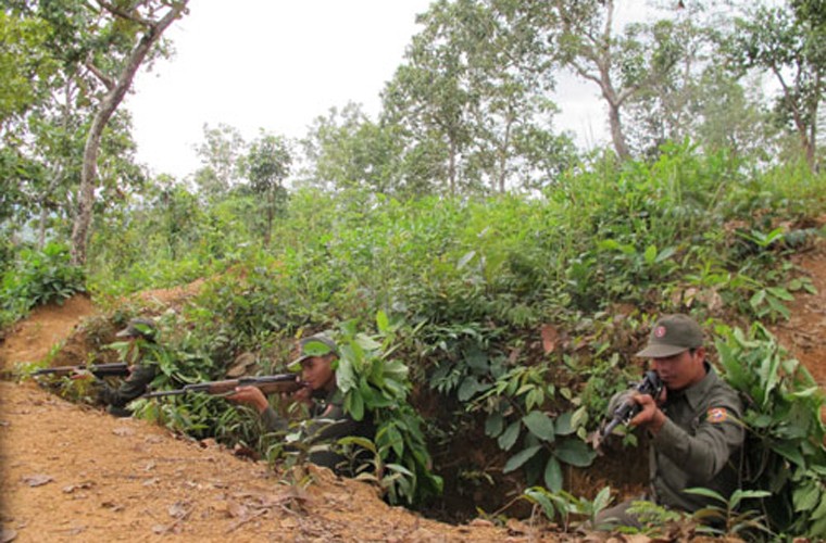 Kham kho vu khi cua Quan doi Nhan dan Lao-Hinh-4