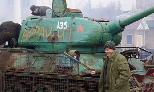 Ly khai Ukraine khoi phuc xe tang T-34 huyen thoai-Hinh-2