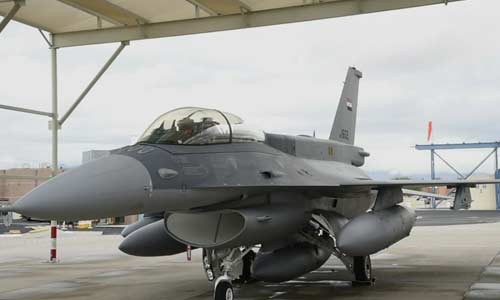 Xem phi cong Iraq luyen lai tiem kich F-16 o My
