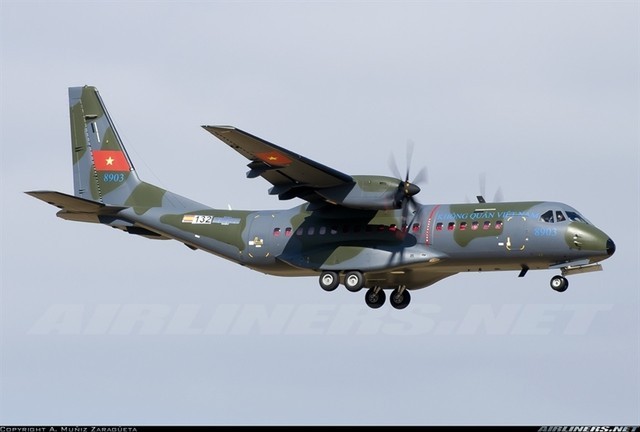 Tan mat van tai co C-295M thu 3 danh cho Viet Nam-Hinh-5