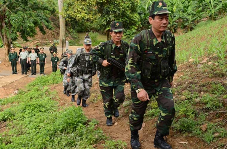 Anh QS an tuong tuan: Su-30 bay tren Bien Dong-Hinh-2