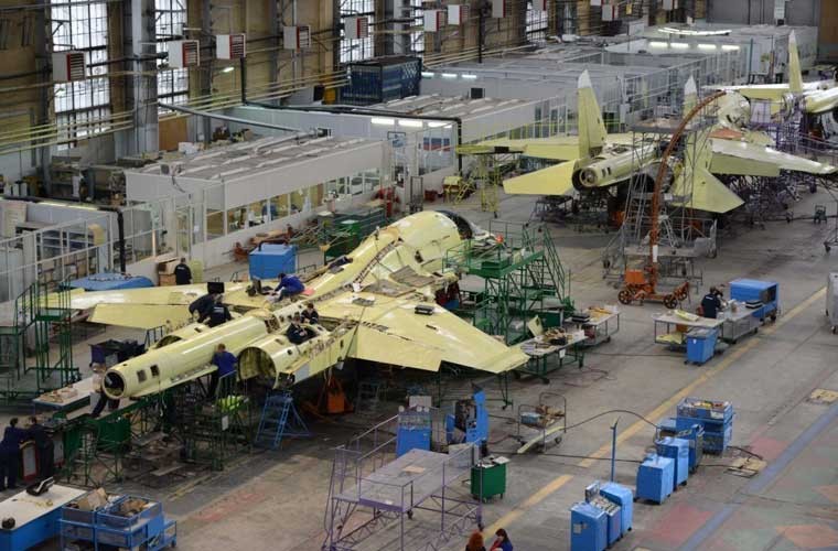 Xe tang bay Su-34 cua Nga duoc “de” the nao?-Hinh-16