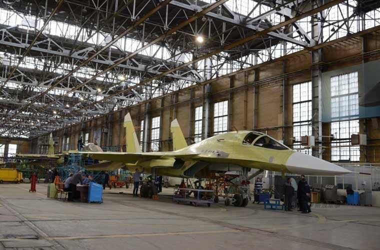 Xe tang bay Su-34 cua Nga duoc “de” the nao?-Hinh-17