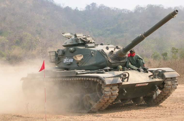 Xe tang M60A3 Thai Lan tung su dung giap go: Chi de 