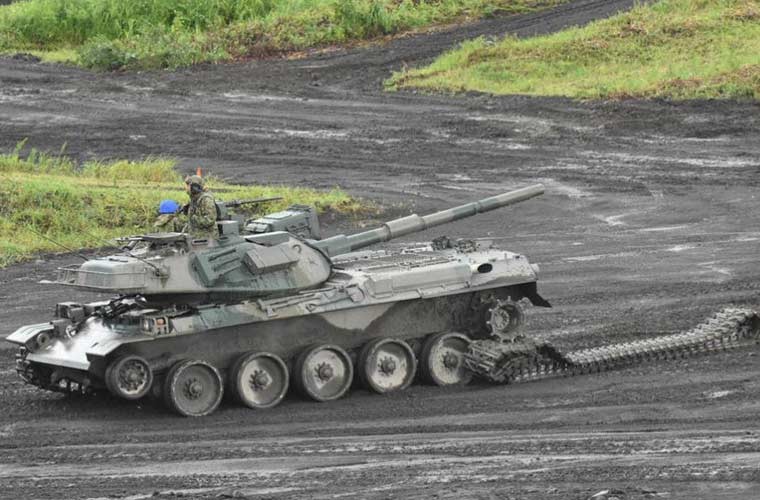 Type 74 là chiếc xe tăng được thiết kế với sự tinh tế, hiện đại, mang lại sức mạnh và bảo vệ cho mọi chiến sĩ. Hãy tận hưởng hình ảnh về Type 74 để cảm nhận sự hoàn hảo và sản phẩm công nghệ cao này!