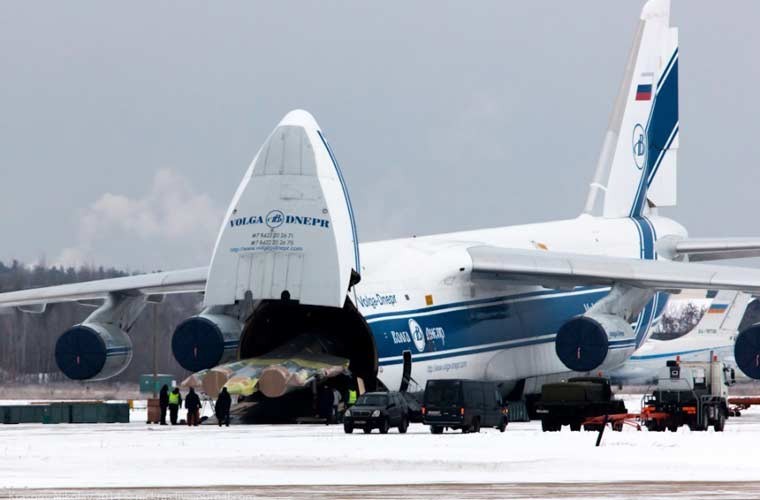 Lo bi mat trong mui sieu co An-124 cua Nga-Hinh-3