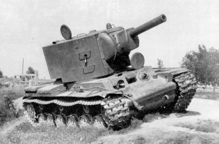 Tai sao mot xe tang KV-2 “khoa” duoc ca su doan phat xit?-Hinh-11