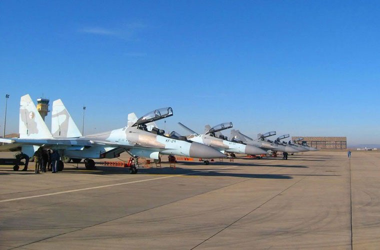 May bay Su-30 Algeria mua khac gi loai cua Viet Nam?