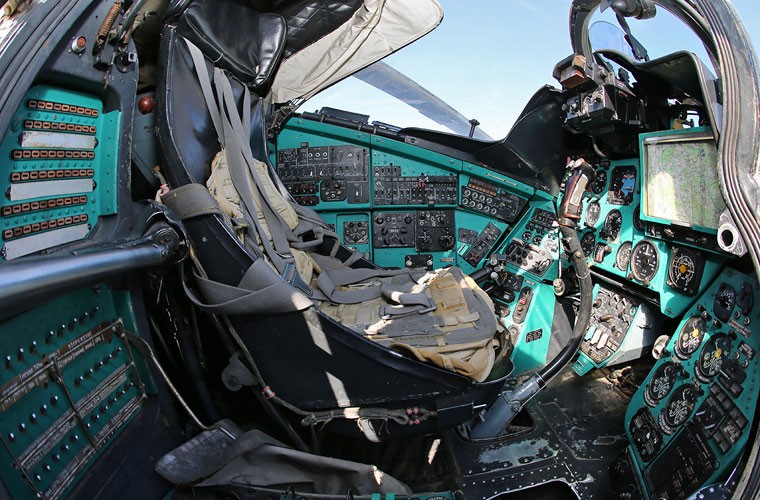 Nga cho Syria truc thang Mi-24P, phien quan IS hoang hon-Hinh-6