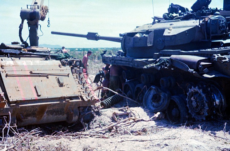 Kham pha xe tang Centurion trong Chien tranh Viet Nam-Hinh-10