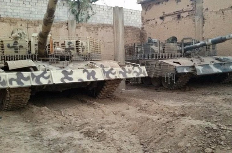 Quan doi Syria lam gi de bao toan xe tang T-72?-Hinh-3