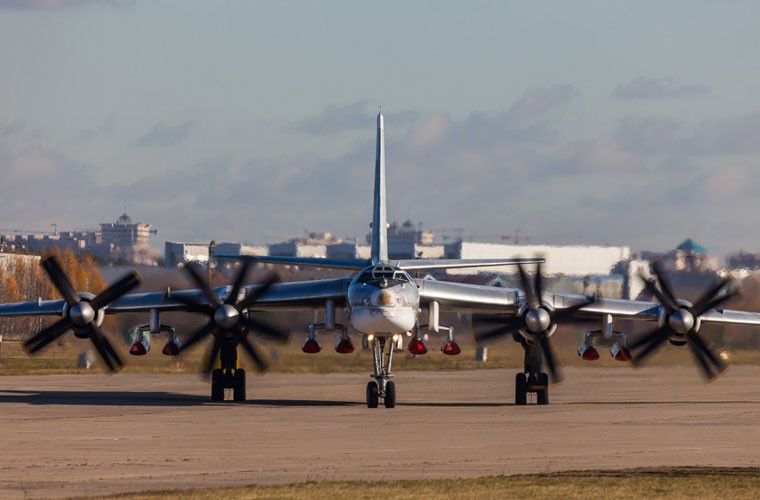 May bay Tu-95MS Nga co the phong ten lua huy diet IS?-Hinh-2