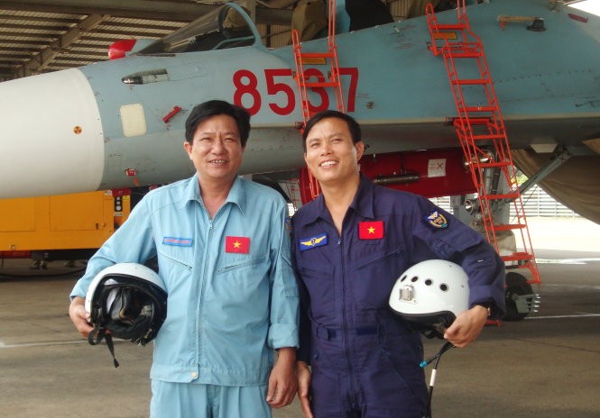 Ky tich phi cong Viet Nam cuu Su-30MK2 tren bien