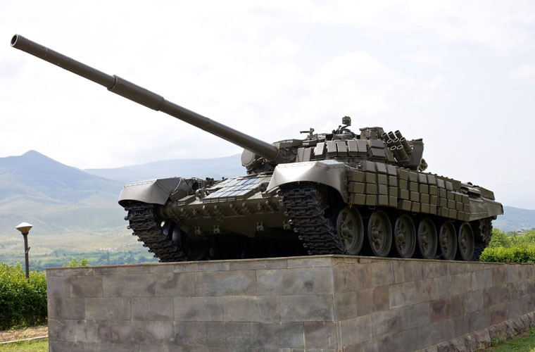 Nga chuyen giao xe tang T-72B cho Quan doi Syria?-Hinh-4