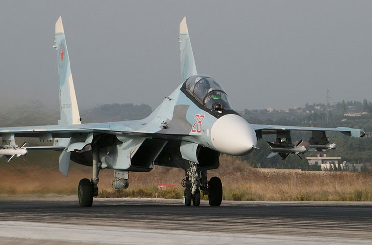 Chien dau co Su-30SM dem bom khong kich IS?-Hinh-2