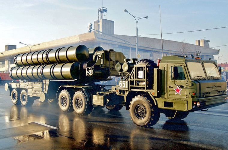 Ten lua S-400 toi Syria: Dau cham het cho Khong quan TNK