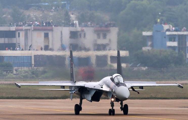 Lo gia chien dau co Su-35 Nga ban cho Trung Quoc
