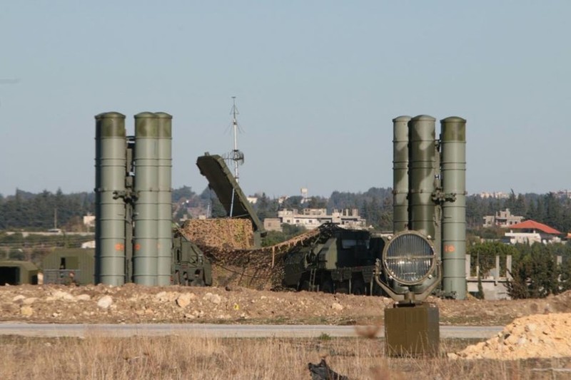 Ten lua S-400 Nga da co kha nang chien dau o Syria-Hinh-5