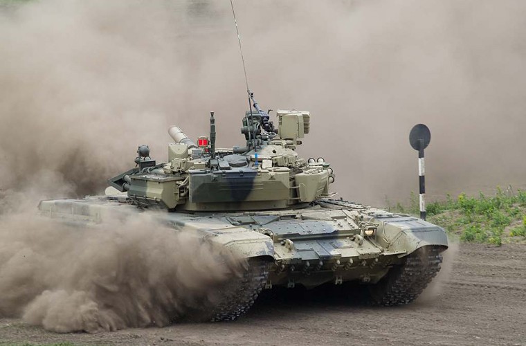 Tai sao Nga dua xe tang T-90 toi Syria?-Hinh-11