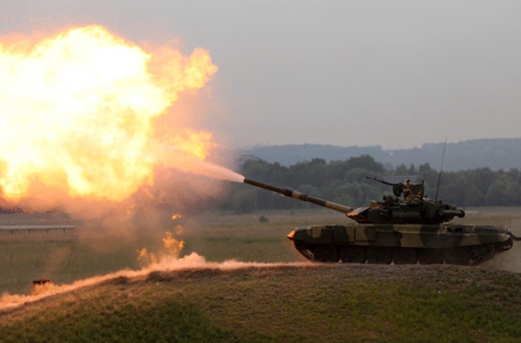 Tai sao Nga dua xe tang T-90 toi Syria?-Hinh-9