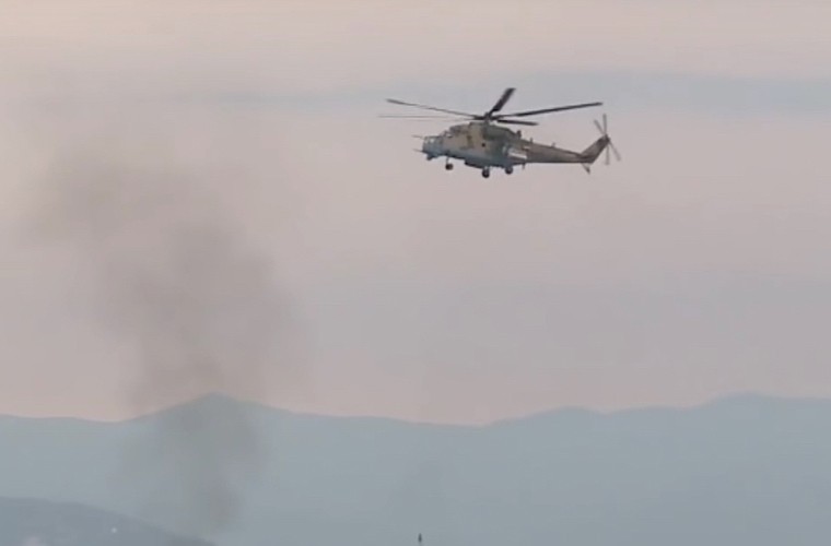 Truc thang Mi-35M toi Syria, phien quan IS lai khoc thet