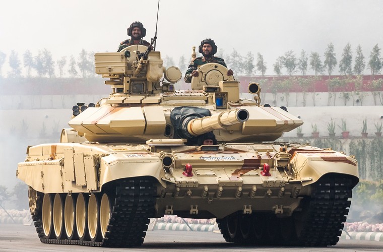 Kham pha phien ban tang T-90 Thai Lan co the mua-Hinh-3