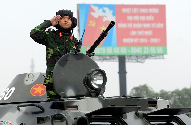 Can canh “taxi boc thep” BTR-60PB tham gia bao ve Dai hoi Dang (chi Huong duyet, dang 18.1)-Hinh-10