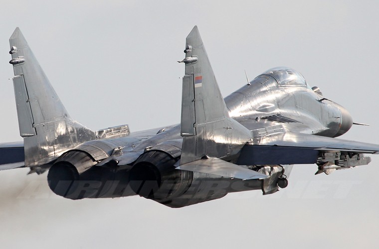 Tuong tan tiem kich MiG-29 cua Syria ho tong may bay Nga-Hinh-7