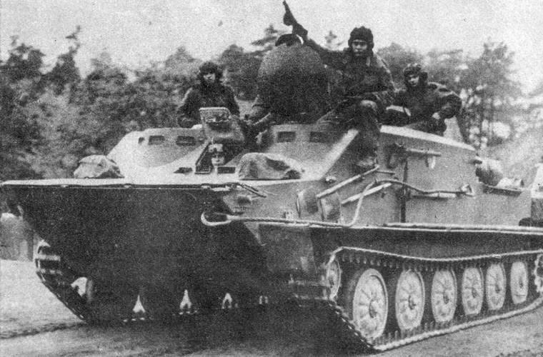 Nhung bien the hiem khi xuat hien cua xe tang loi nuoc PT-76B Viet Nam-Hinh-14