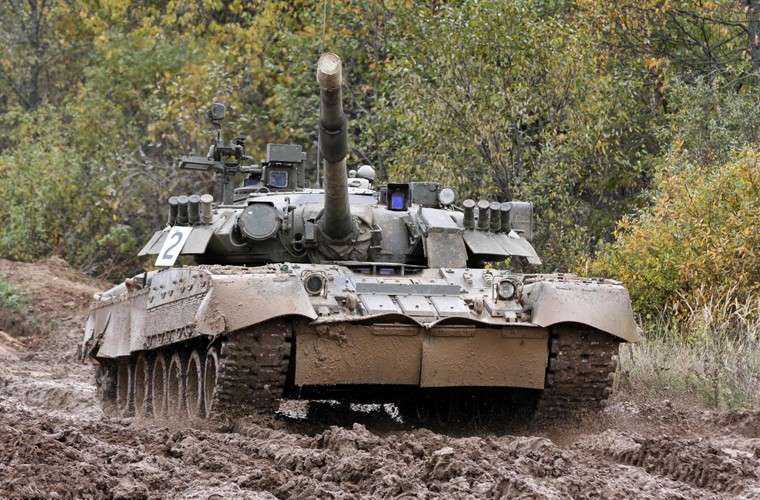 Vi sao sieu tang T-80 Nga tham bai o Chechnya?-Hinh-7