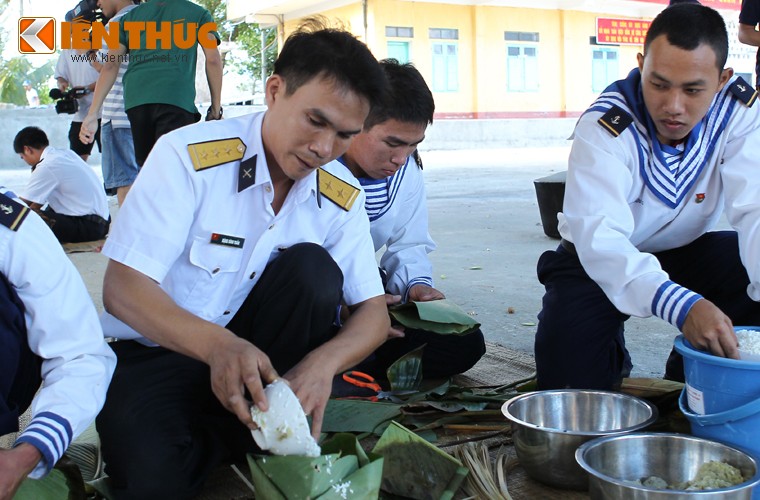 Khong khi ron rang ngay Tet o quan dao Truong Sa-Hinh-5