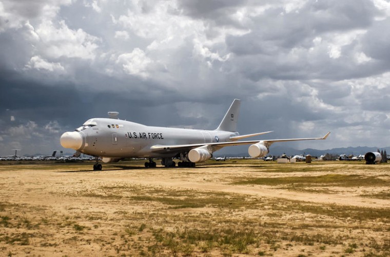 Xot xa canh sieu vu khi laser Boeing YAL-1 bi xe thit-Hinh-8