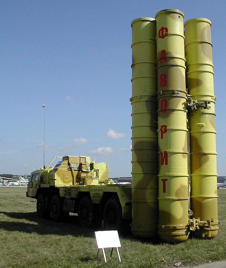 Suc manh ten lua S-300PMU2 ban cho Iran khien My chet ngat-Hinh-3