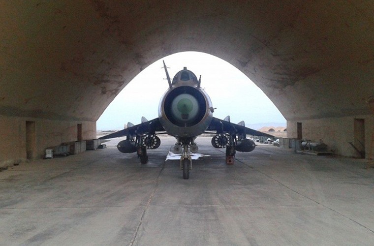 Tiem kich sieu toc MiG-25 cua Syria gio ra sao?-Hinh-11