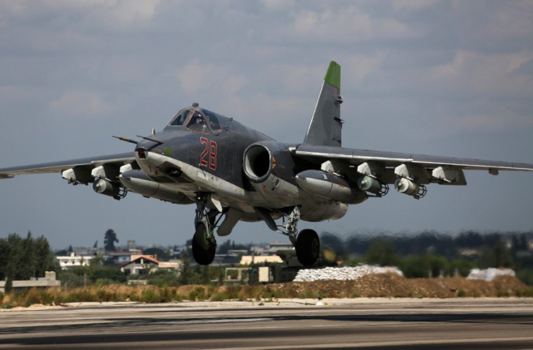 Kinh hoang so bom may bay Su-25 dung o Syria-Hinh-8