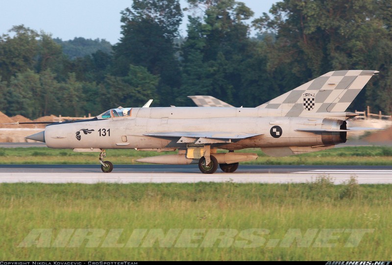 Tin soc: Ukraine bi nghi ngo ban MiG-21 rom cho Croatia-Hinh-7