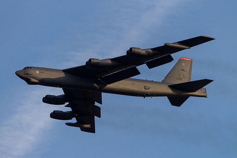 “Phao dai bay” B-52 co hieu qua trong cuoc chien chong IS?