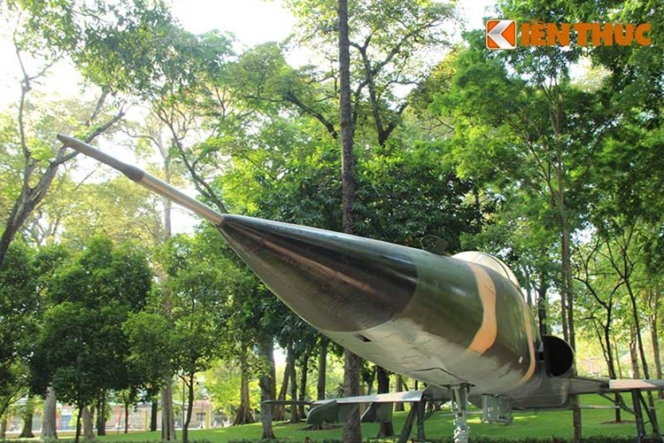 Tiem kich F-5E: Chien loi pham bat ngo nhat sau 1975-Hinh-12