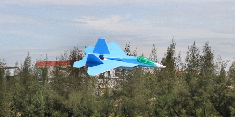 Man nhan Su-34, F-22...mo hinh thao dien o Viet Nam-Hinh-10
