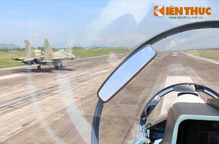 Su-30MK2: Chien dau co hien dai nhat KQND Viet Nam-Hinh-2