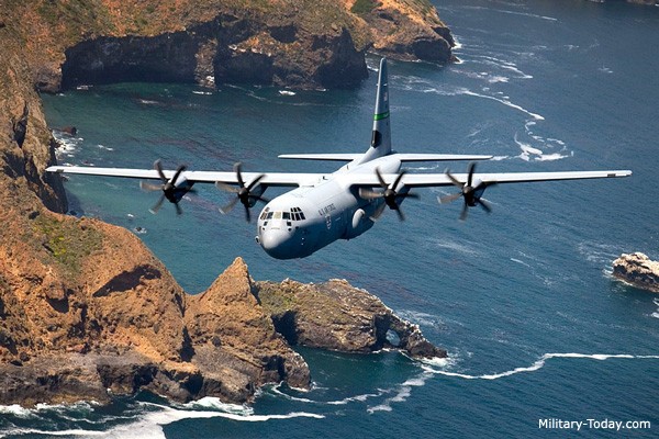 6 ly do Viet Nam nen mua may bay van tai C-130-Hinh-3