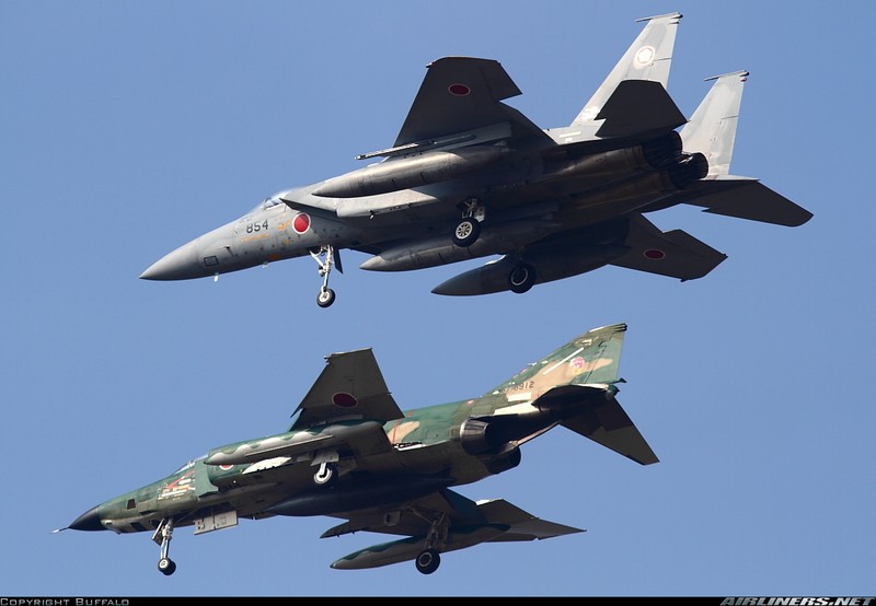 Soi tiem kich Nhat Ban bi Trung Quoc to “ngam ban” Su-30-Hinh-6