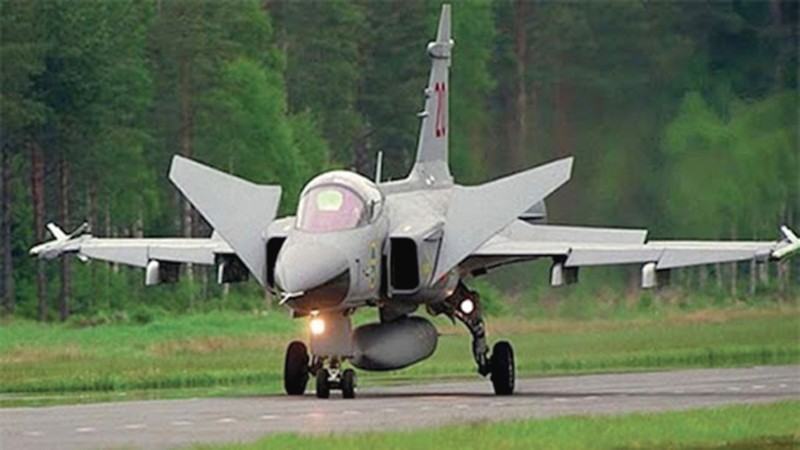 Suc manh tiem kich JAS-39 Gripen E vuot ca MiG-35?-Hinh-3