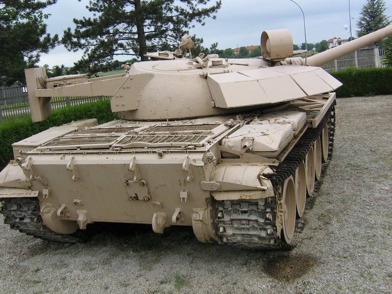 Kham pha goi nang cap xe tang T-55 ky la cua Iraq-Hinh-8