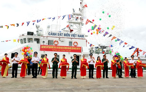 Anh: Vu khi moi tren tau TT-400 cua CSB Viet Nam