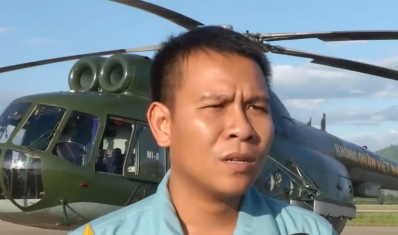 Anh huan luyen bay truc thang Mi-8/17 cua KQ Viet Nam-Hinh-3