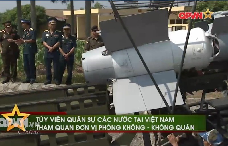 Si quan nuoc ngoai duoc man nhan ten lua S-125-2TM Viet Nam-Hinh-3