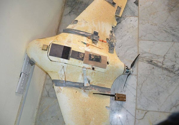 Can canh UAV nguy hiem cua phien quan IS-Hinh-2